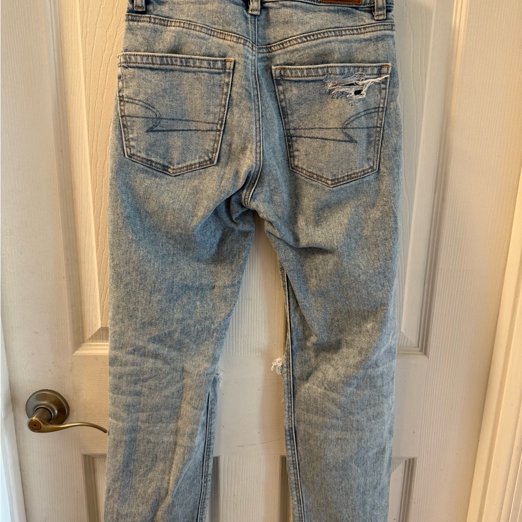 American Eagle Outfitters Light Blue Stretch Jeans